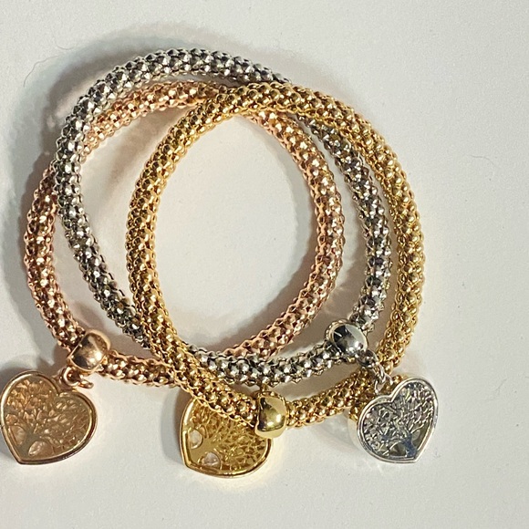 Pandora Gold Tree of Life Necklace Earrings and Bracelets - Picture 3 of 9